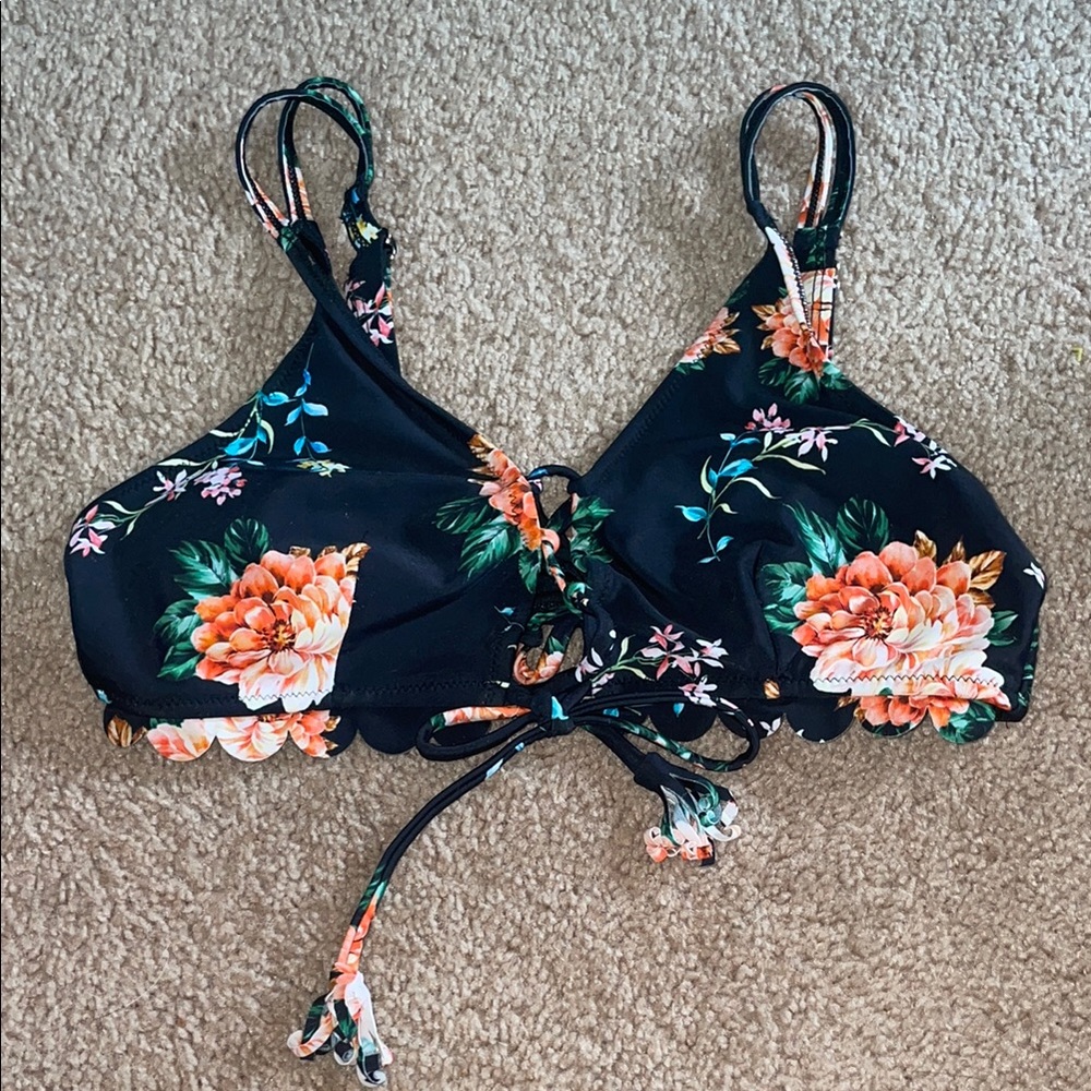 Floral Women's Top swim suit bikini top size small floral bikini top adjustable - Picture 1 of 6